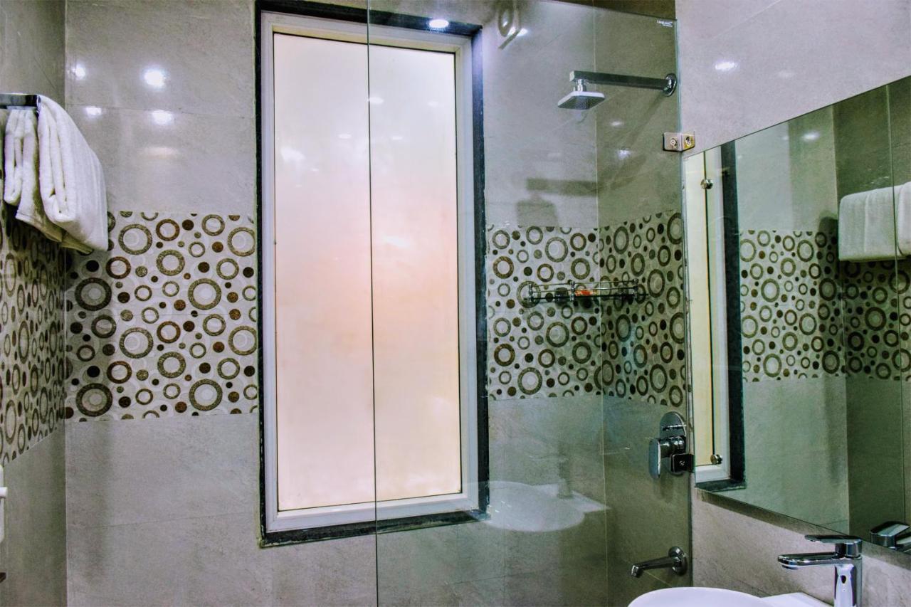 Hotel When In Gurgaon - Opposite To Artemis Hospital Ngoại thất bức ảnh