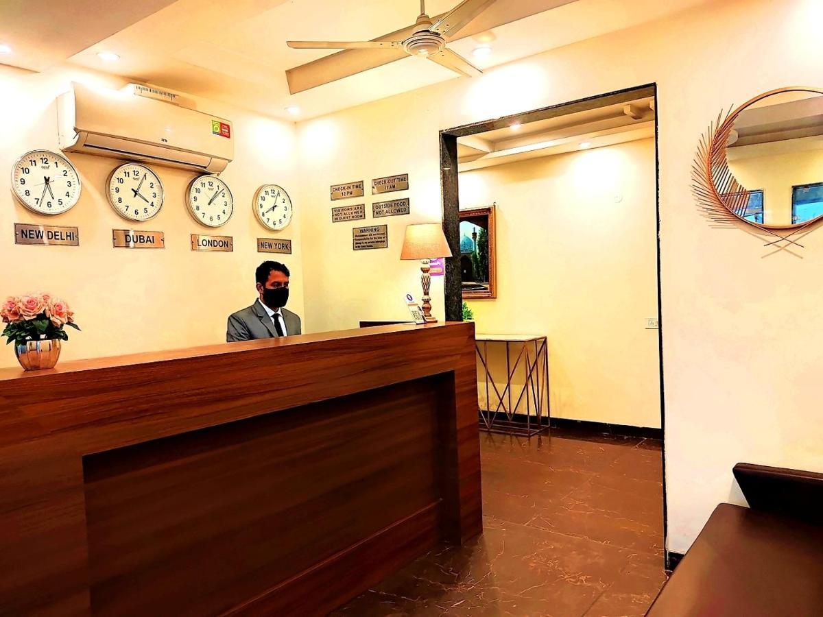 Hotel When In Gurgaon - Opposite To Artemis Hospital Ngoại thất bức ảnh